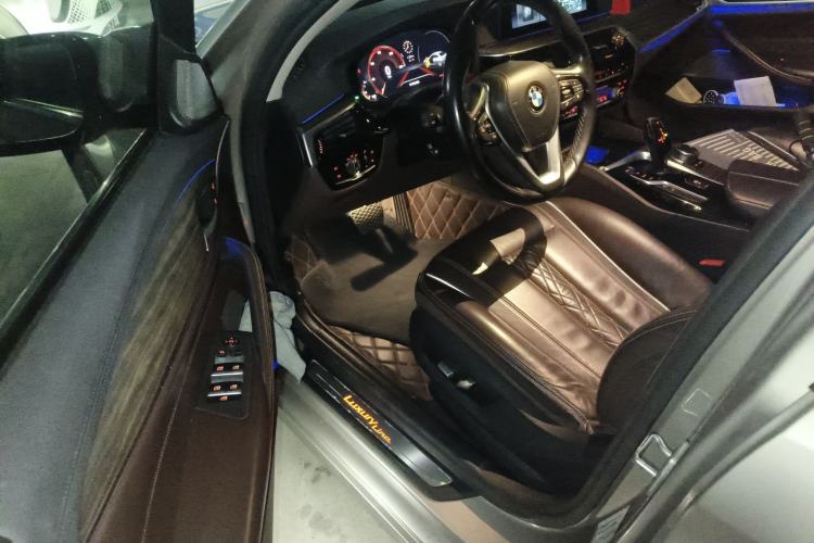 Used BMW 5 Series 2018 Facelifted 530Li Luxury Edition Premium Package