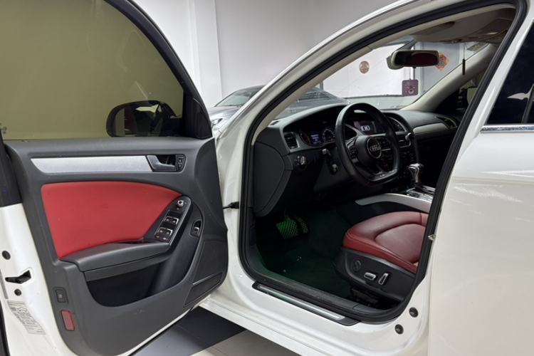 Used Audi A4L 2015 35 TFSI Automatic Standard Model
