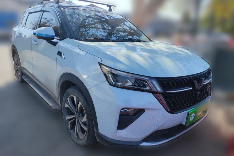 Used Wuling Asta 2022 2.0L DHT Electric-Speed Version