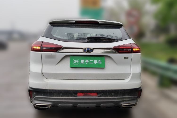 Used Geely Auto Emgrand X7 Sport 2018 1.8TD Automatic Two-Wheel Drive Smart Connect 4G Internet Edition Rear