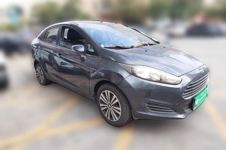 Used Ford Fiesta 2013 Sedan 1.5L Manual Fashion Edition
