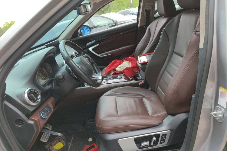 Used Wey VV7 2017 2.0T Flagship Model
