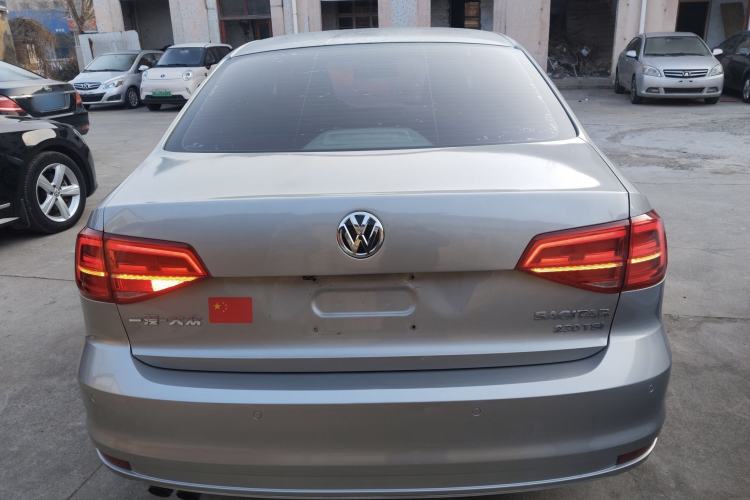 Used Volkswagen Sagitar 2016 230TSI 25th Anniversary Edition Exterior 4