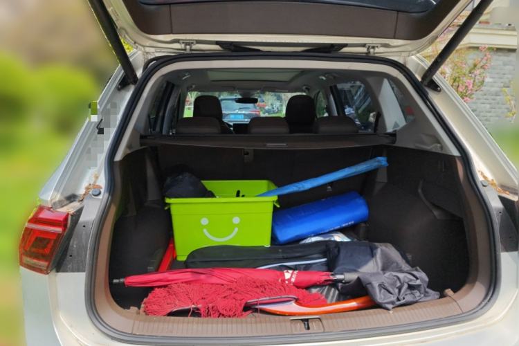 Used Volkswagen Tiguan L 2023 330TSI Automatic Two-Wheel Drive R-Line Flagship Edition Trunk