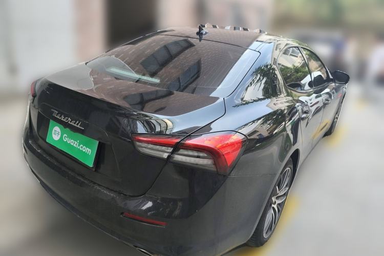 Used Maserati Ghibli 2021 2.0T Sharp Edition Rear Right 45 Deg