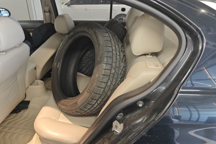 Used Volkswagen Lavida 2011 1.6L Automatic Premium Edition Left Rear Seat