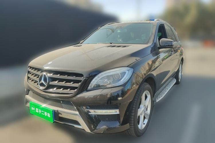 Used Mercedes-Benz M-Class 2014 ML 400 4MATIC Dynamic Model