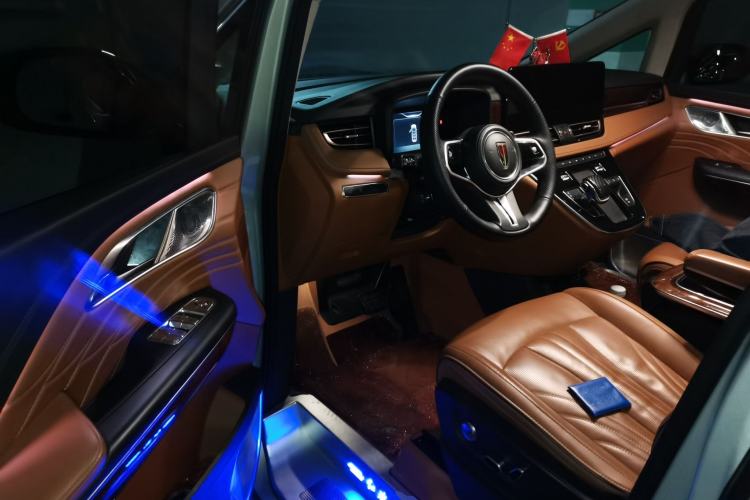 Used Hongqi HQ9 2023 2.0T Smart Connect Flagship Edition Driver Seat