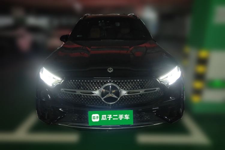 Used Mercedes-Benz GLC 2023 Refreshed GLC 300 L 4MATIC Dynamic Version 7-Seater Exterior 1