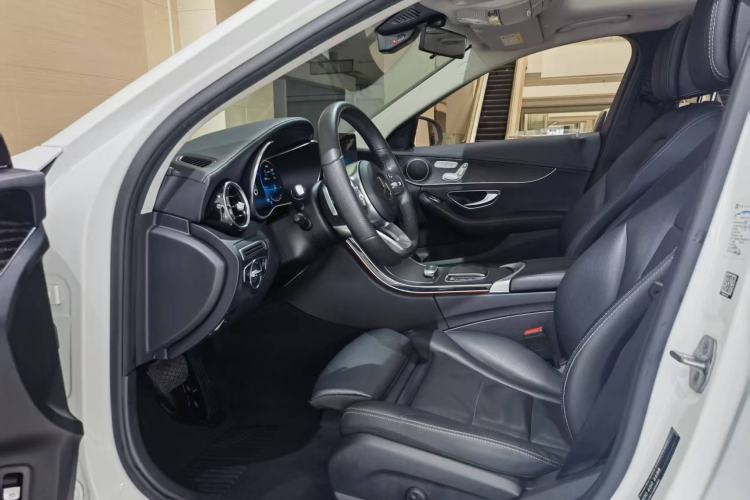 Used Mercedes-Benz C-Class 2021 C 260 L Sport Edition Interior 7