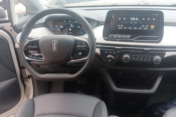 Used Bestune NAT 2023 PRO Comfortable Travel Battery-Swap Version 401km Steering Wheel