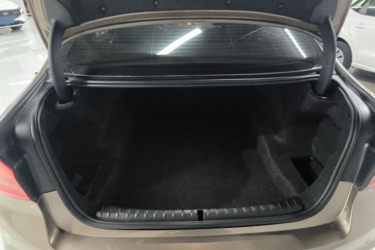 Used BMW 5 Series 2019 525Li M Sport Package