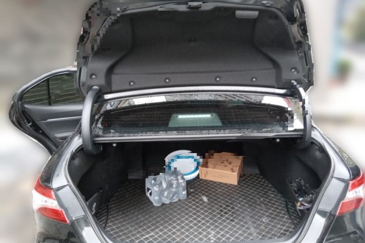 Used Toyota Camry 2021 2.5G Luxury Edition Trunk