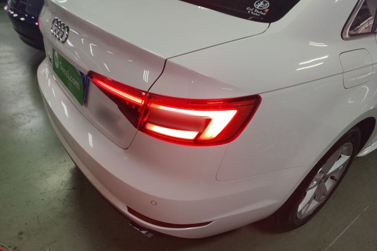 Used Audi A4L 2017 Plus 40 TFSI Fashion Model
