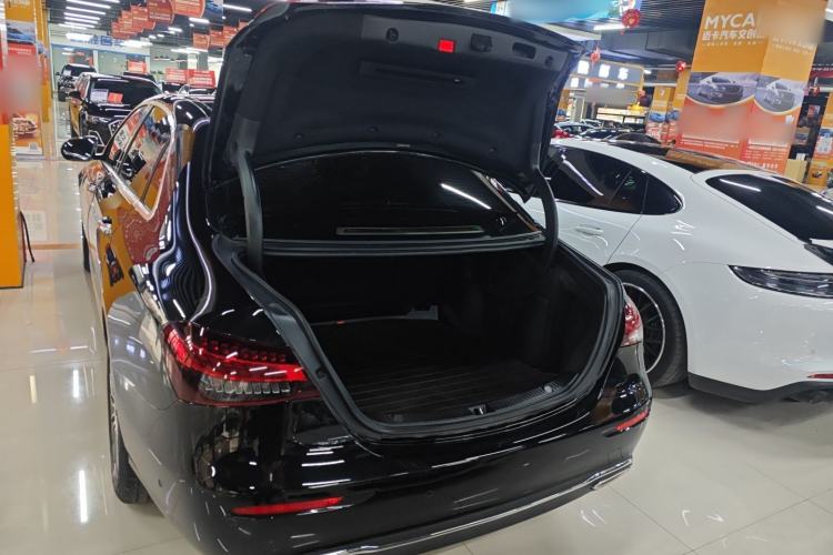 Used Mercedes-Benz E-Class 2023 E 260 L