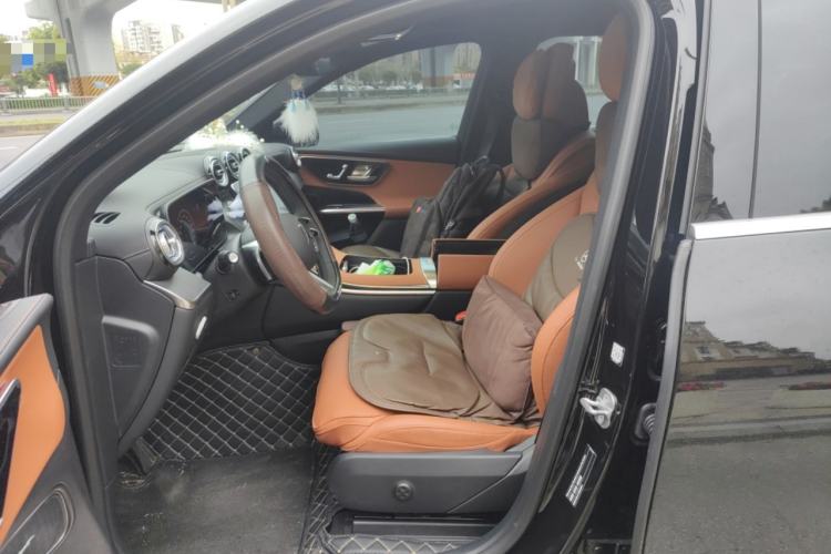 Used Mercedes-Benz GLC 2025 GLC 260 L 4MATIC Luxury Model