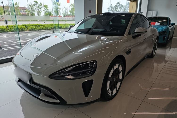 Used Xiaomi Auto SU7 2024 Four-Wheel Drive Ultra-Long Range Advanced Intelligent Driving Max Edition