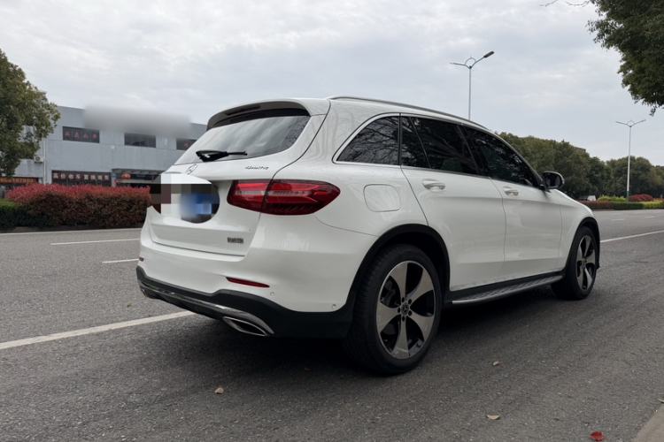 Used Mercedes-Benz GLC 2018 GLC 300 4MATIC Sport Edition Exterior 5