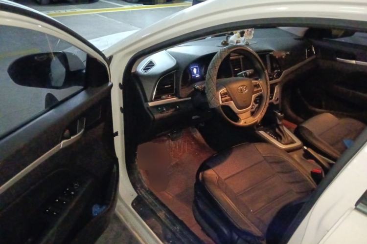 Used Hyundai Elantra (6th Generation / Lingdong) 2016 1.6L Automatic ZhiXuan – Elite Version Driver Seat