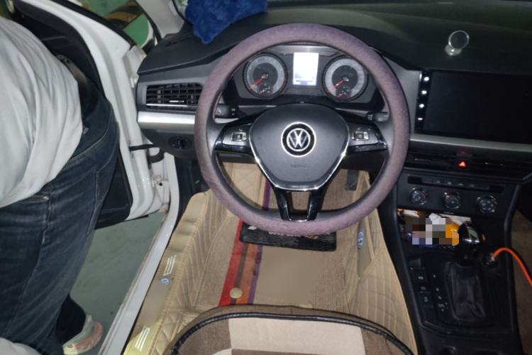 Used Volkswagen Lavida 2022 1.5L Automatic Fashion Edition Steering Wheel