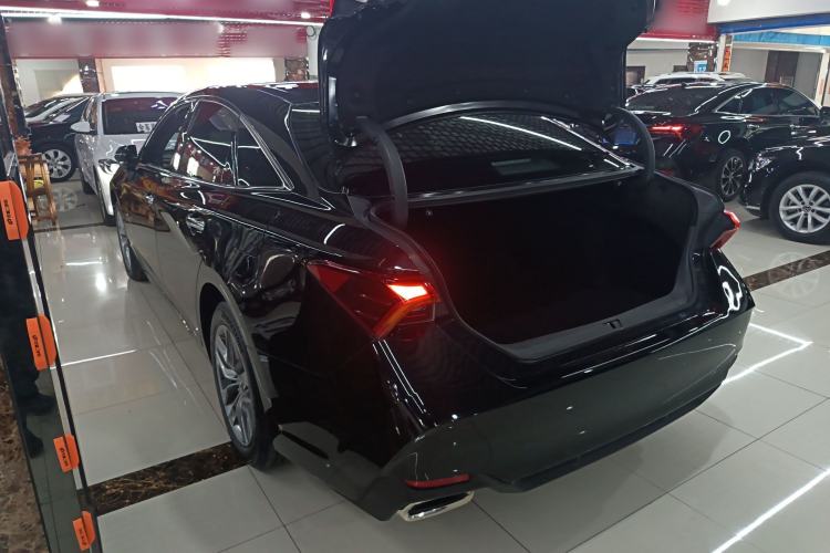 Used Toyota Avalon 2019 2.0L Luxury Edition China VI Standard