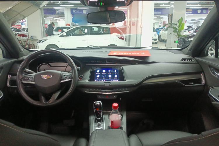 Used Cadillac XT4 2021 28T Two-Wheel Drive Leading Version