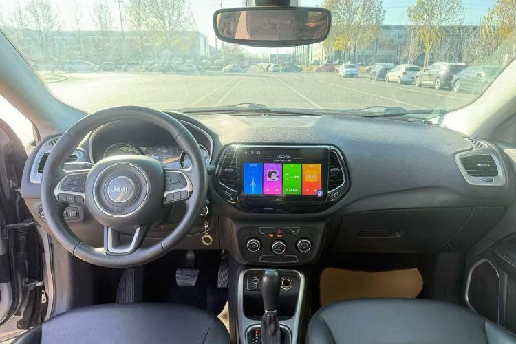 Used Jeep Compass 2017 200T Automatic Comfort Edition
