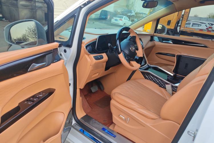 Used Buick GL8 2023 ES Lu Zun Comfort Model Driver Seat