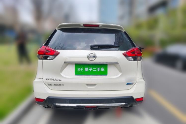 Used Nissan X-Trail 2017 2.5L CVT Leading Edition 4WD Rear