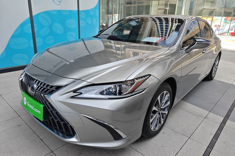 Used Lexus ES 2021 300h Excellence Edition