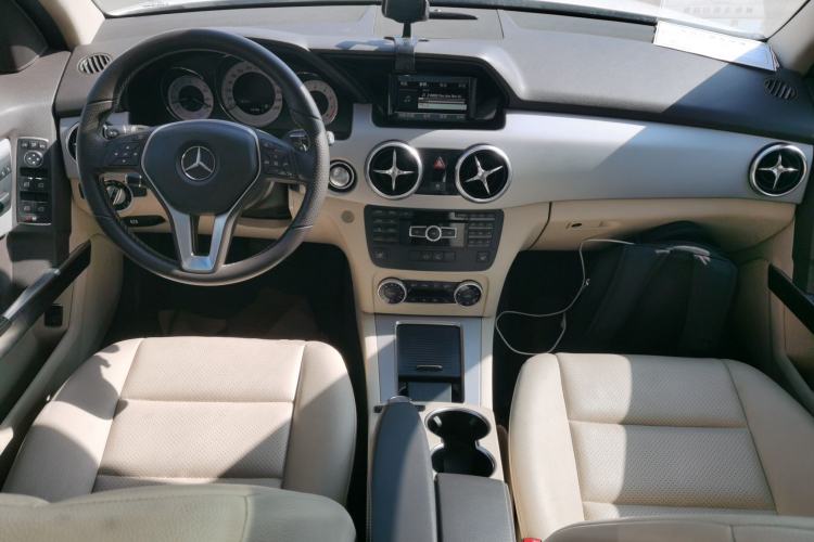 Used Mercedes-Benz GLK-Class 2013 Facelift GLK 300 4MATIC Fashion Edition