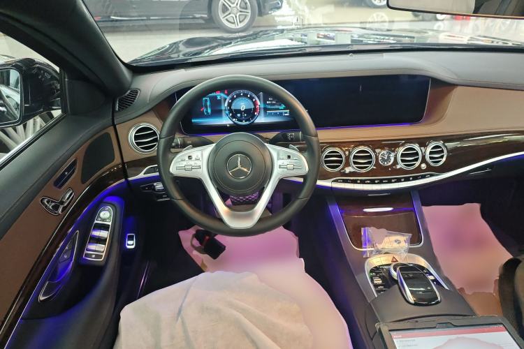 Used Mercedes-Benz S-Class 2018 S 320 L
