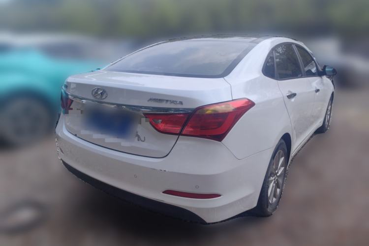 Used Hyundai Mistra 2014 1.8L Automatic Smart GLS
