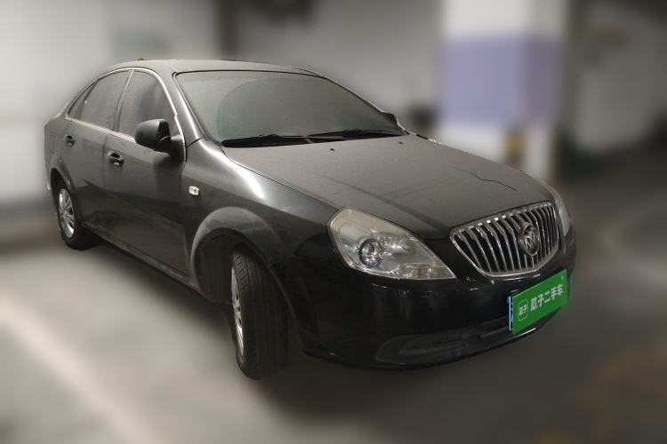 Used Buick Excelle 2015 1.5L Automatic Classic Model Front Right 45 Deg