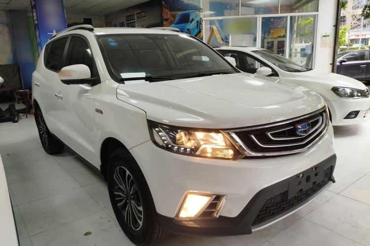 Used Geely Auto Vision X6 2016 1.3T CVT Flagship Model
