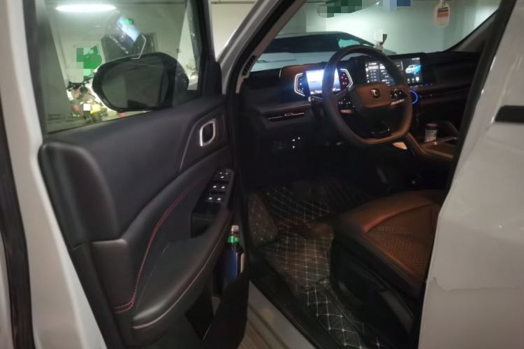 Used CHANGAN NEVO Hunter K50 2025 Model Long Box Four-Wheel Drive Luxury Driver Seat