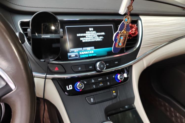 Used Buick LaCrosse 2018 30H Elite Edition
