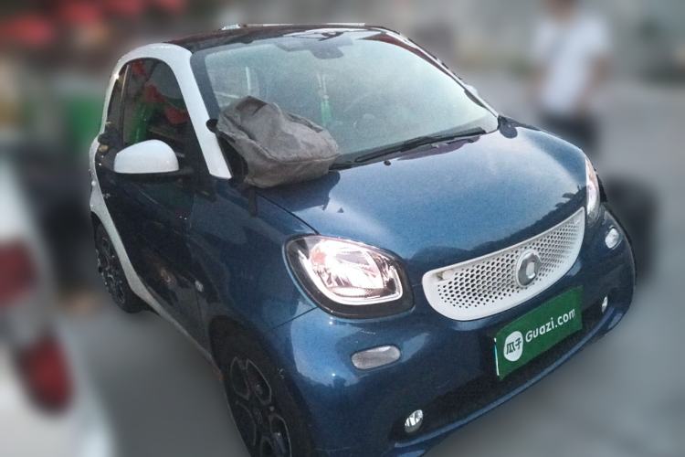 Used smart fortwo 2017 1.0L 52kW New Sound Special Edition China V Emission Standard
