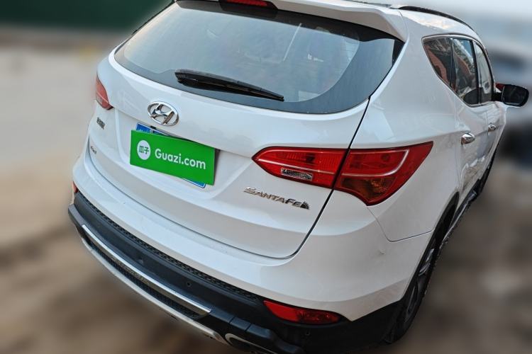 Used Hyundai Santa Fe 2015 2.0T Automatic Two-Wheel Drive Smart Version 5 Seats
