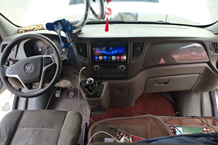 Used Foton Toano 2021 2.8T Manual Tongtu Extended-Wheelbase Mid-Roof 6/7-Seater F2.8 NS6B177L
