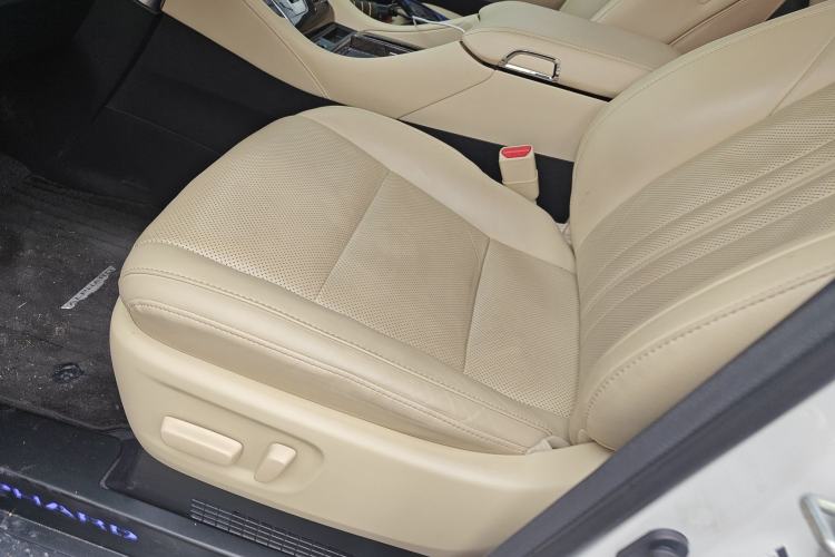 Used Toyota Alphard 2021 Dual-Engine 2.5L Prestige Edition