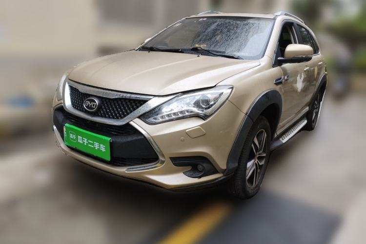 Used BYD Tang New Energy 2015 2.0T Four-Wheel-Drive Flagship Model