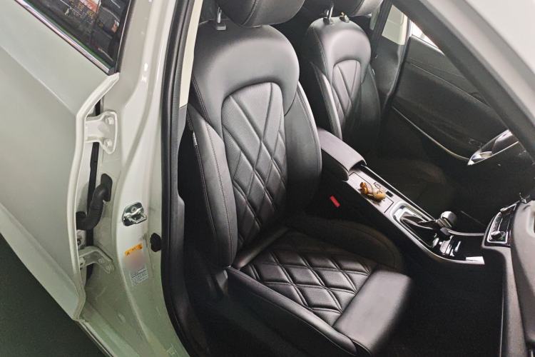 Used CHANGAN Ruicheng CC 2022 Blue Whale Edition 1.5T DCT Luxury Model Right Front Seat