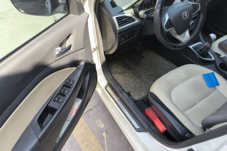 Used Changan Alsvin V7 2016 1.6L Manual Enjoyment Model China V Standard
