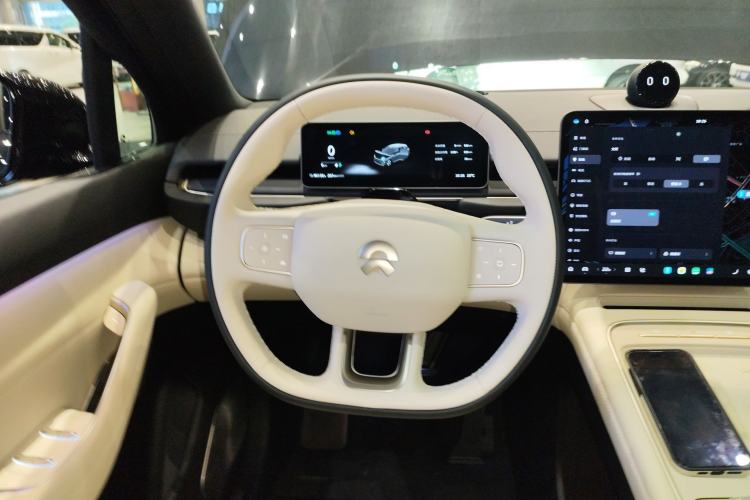 Used Nio ES6 2025 75 kWh Steering Wheel