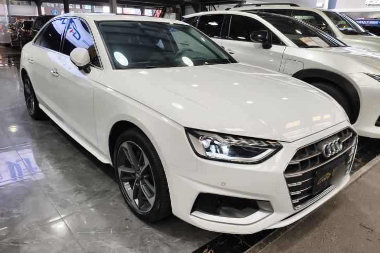 Used Audi A4L 2020 40 TFSI Fashionable and Elegant Model