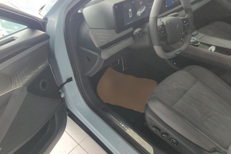 Used VOYAH PASSION 2023 Four-Wheel Drive Flagship Edition
