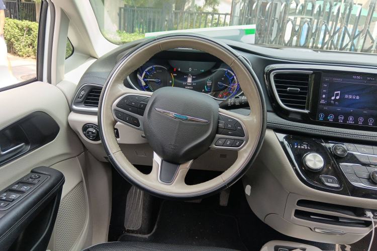 Used Chrysler Grand Voyager PHEV 2019 3.6L Plug-in Hybrid
