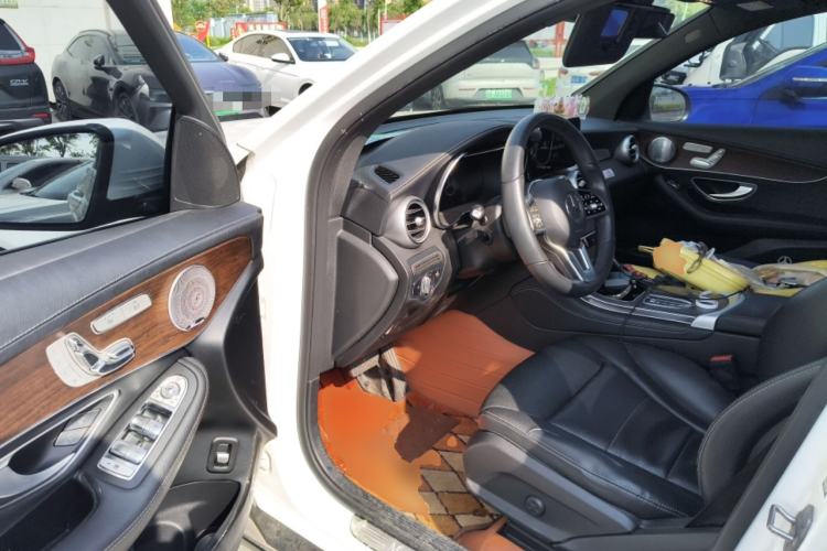 Used Mercedes-Benz GLC 2021 GLC 300 L 4MATIC Dynamic Model