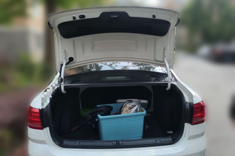 Used Volkswagen Lavida 2018 Classic 1.5L Automatic Fashion Edition China VI Standard
